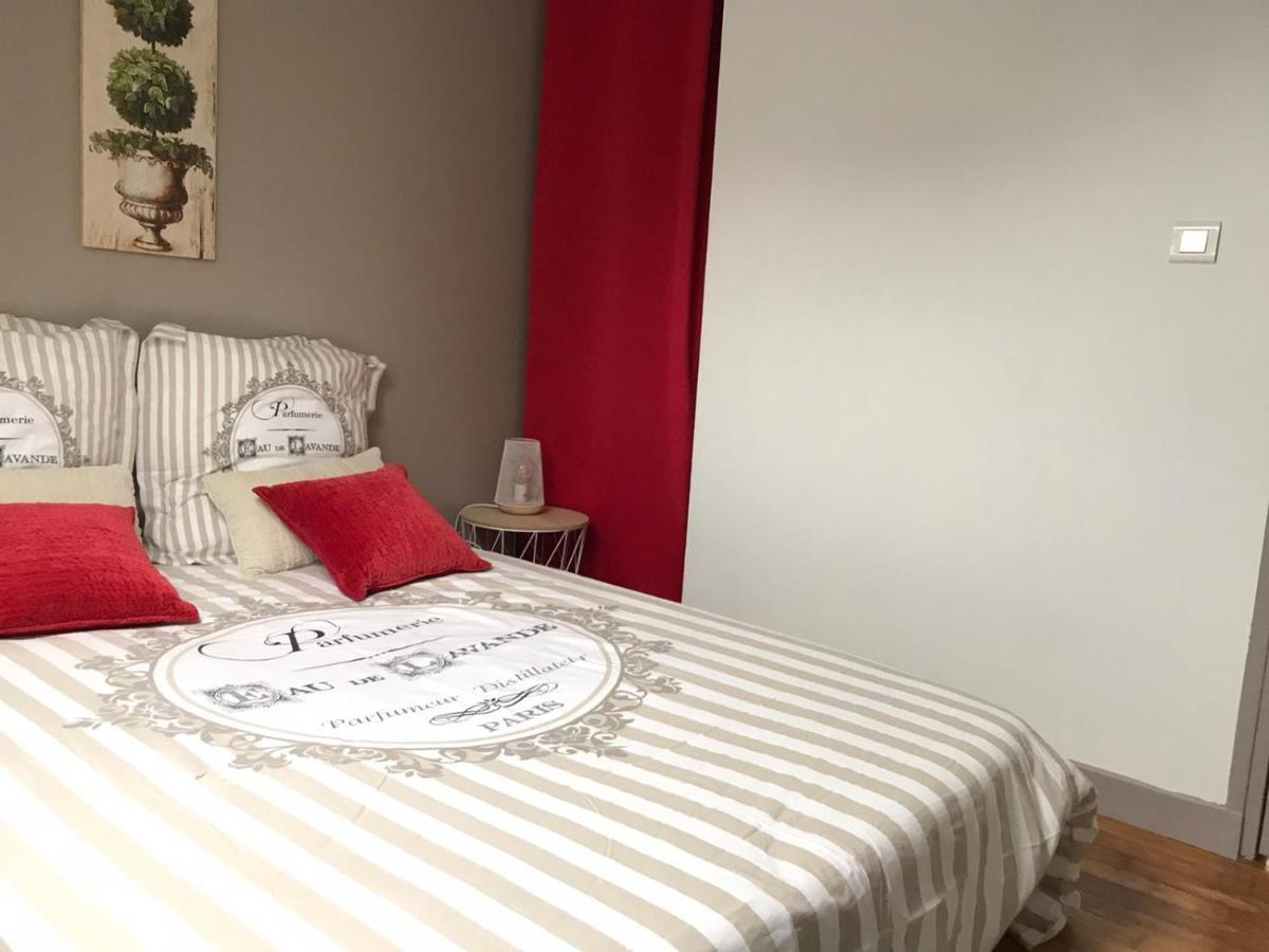 Logement A Brive, Proche Centre-Ville Et Gare, Avec Climatisation - Internet Fibre - Stationnements Gratuit Exterior photo